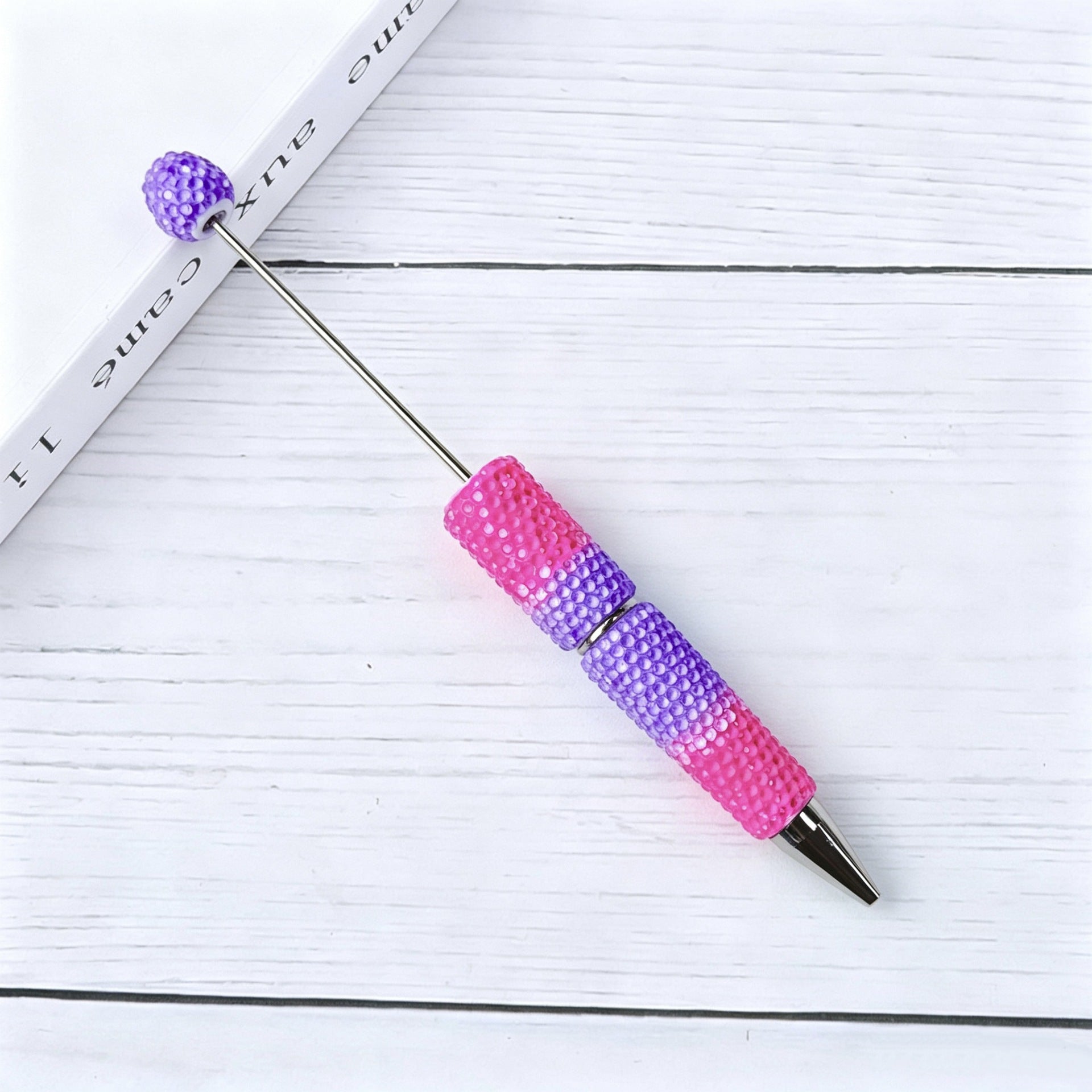 Rainbow gradual change diamond fluorescent pen