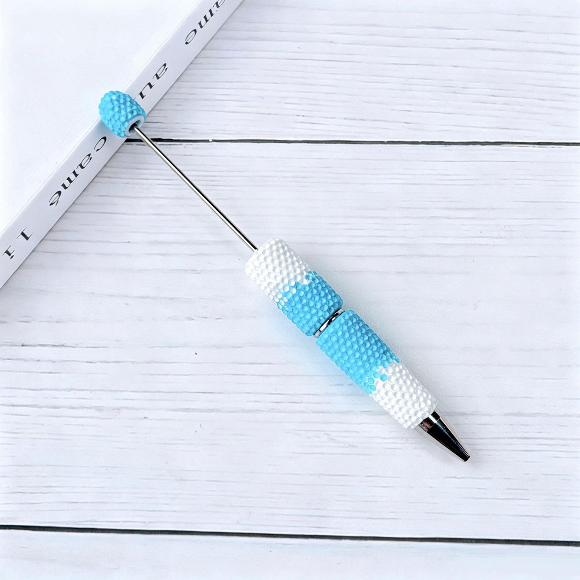 Rainbow gradual change diamond fluorescent pen